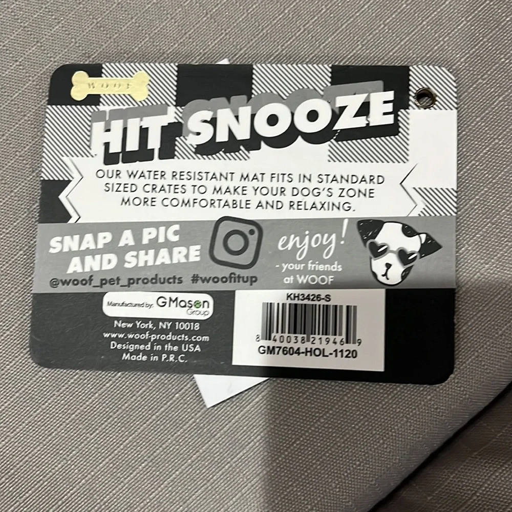 NWT Woof Pet Mat